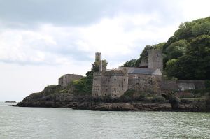 Dartmouth Castle, built in the 14th century, was quickly transformed by the threat of gunpowder-based weapons into a bastion to stop French attacks into the estuary. The far back wall dates to the original 14th century building.